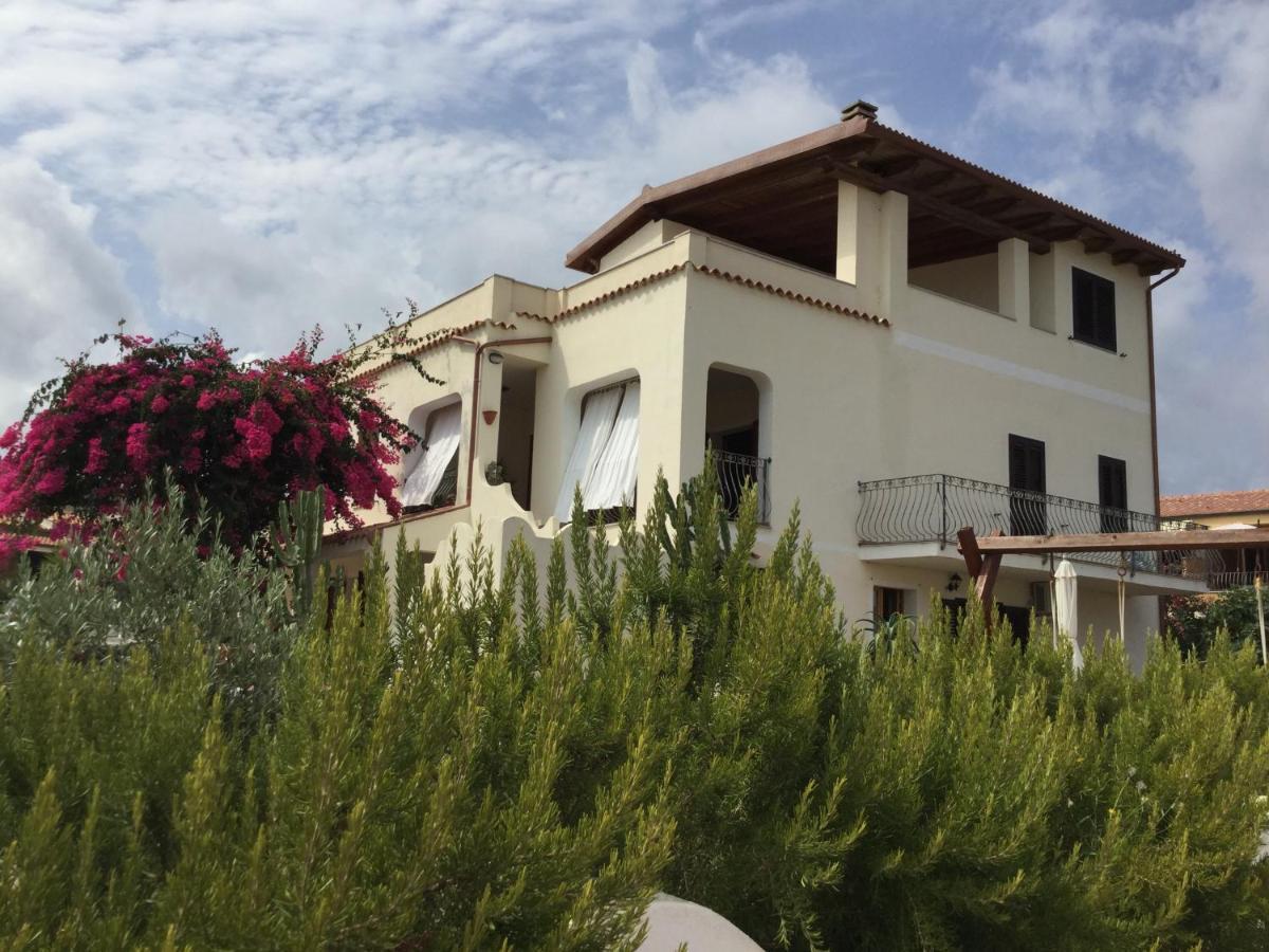 Villa Bouganville 瓦雷多利亚 外观 照片