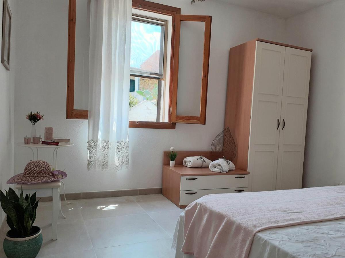 Villa Bouganville 瓦雷多利亚 外观 照片